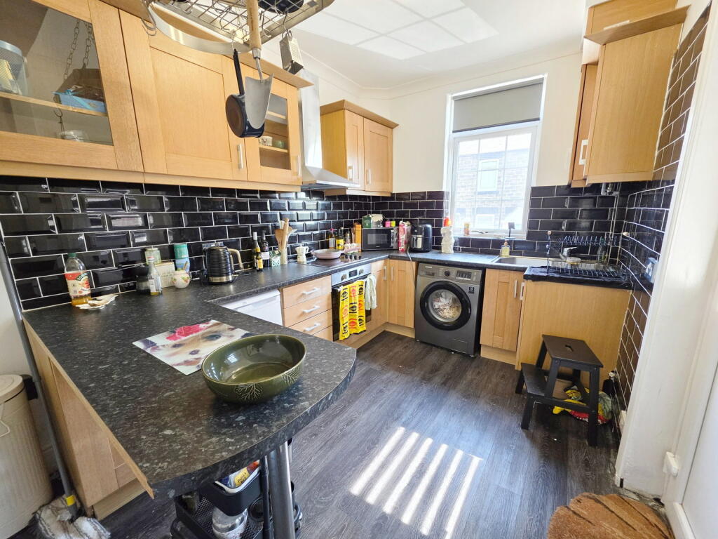 House in Barnsley, Kingstone - View 5