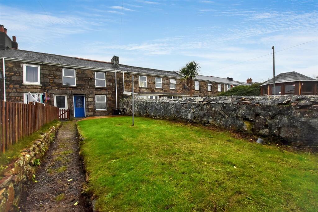 Main image of property: Higher Pumpfield Row, Pool, Redruth