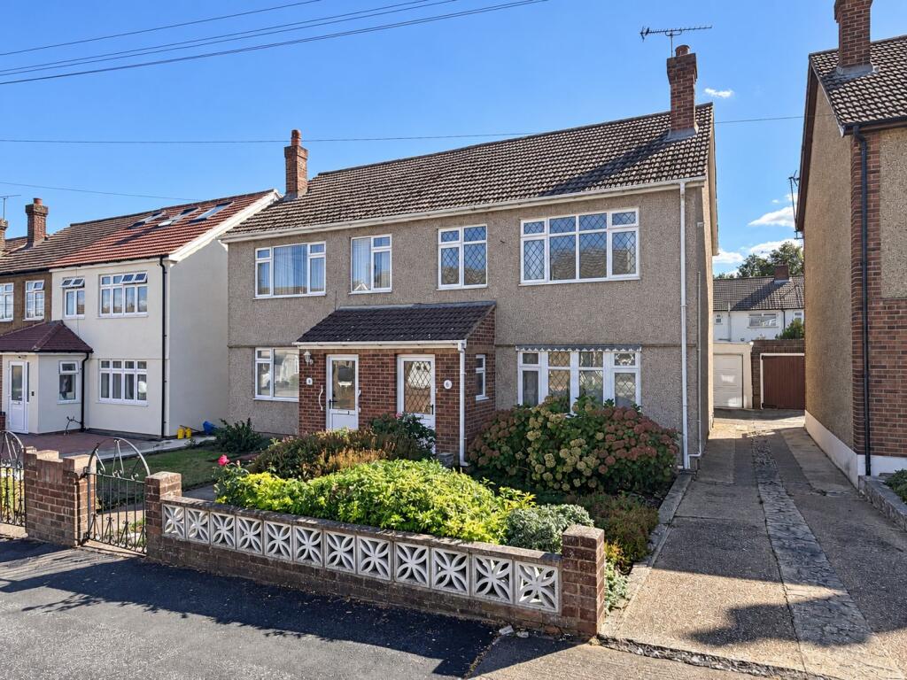 Main image of property: Grays End Close, Grays 