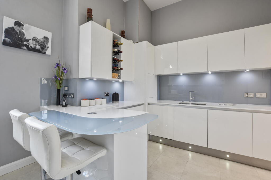 Additional image 5 of Rush Leys Court, Beningfield Drive, St. Albans, AL2