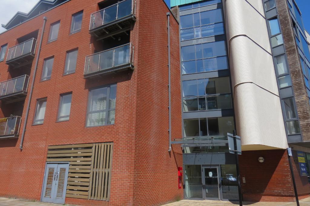 Main image of property: Freedom Quay, Wellington Street, Hull, HU1 2BE