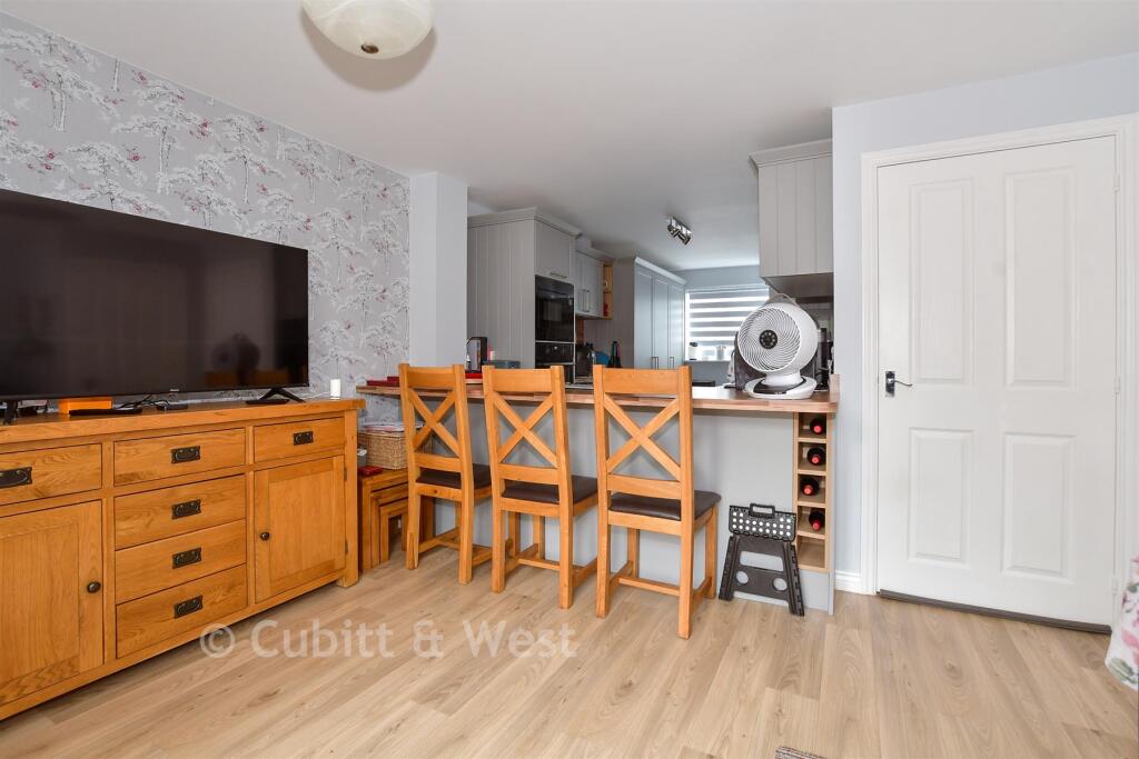 House in Arun, Wick, Littlehampton - View 5