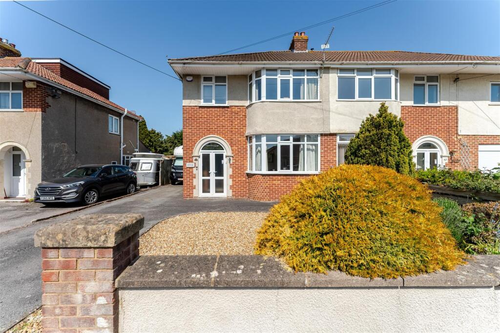 3-bed semi-detached on Extended family home situated in the desirable, Derham Park, Yatton, £450,000