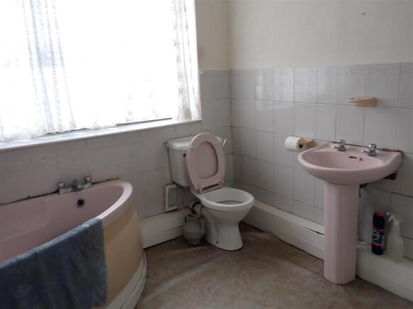 BATHROOM TWO