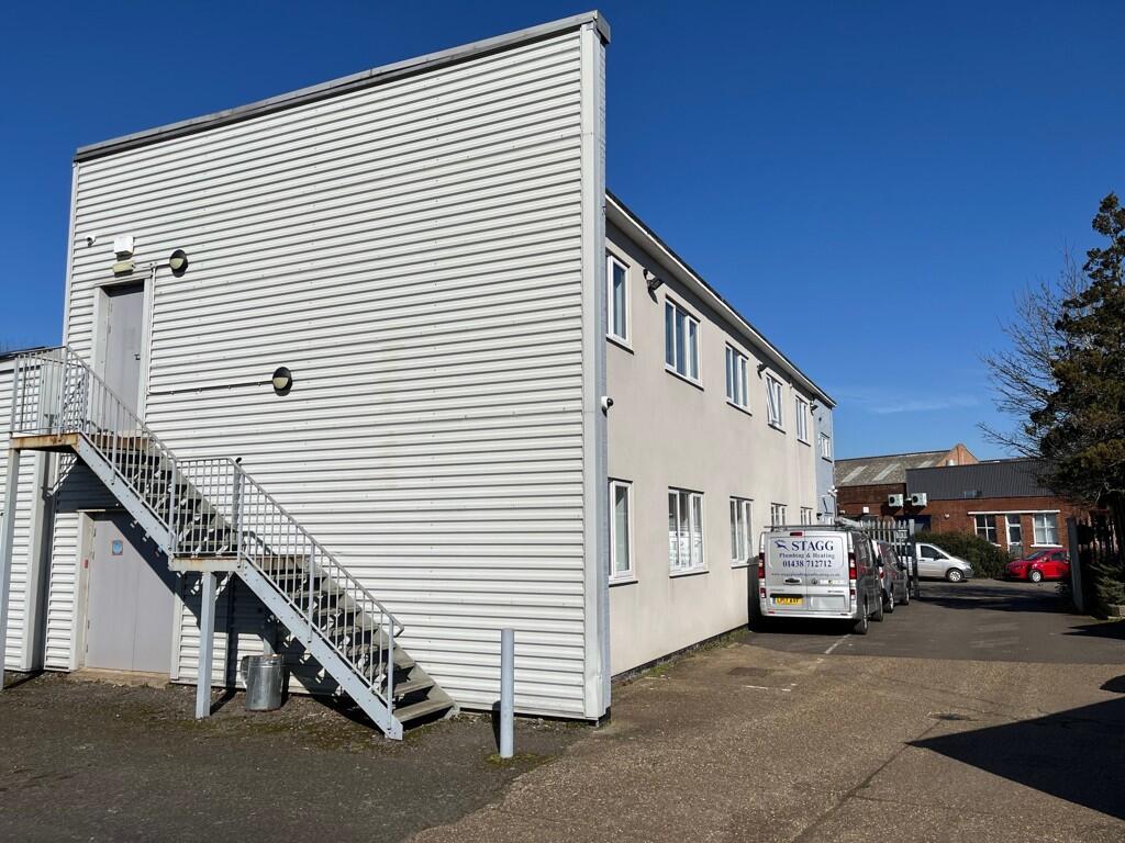 Additional image 7 of 1 Swallow Court , Swallowfield, Welwyn Garden City, Hertfordshire, AL7 1SB