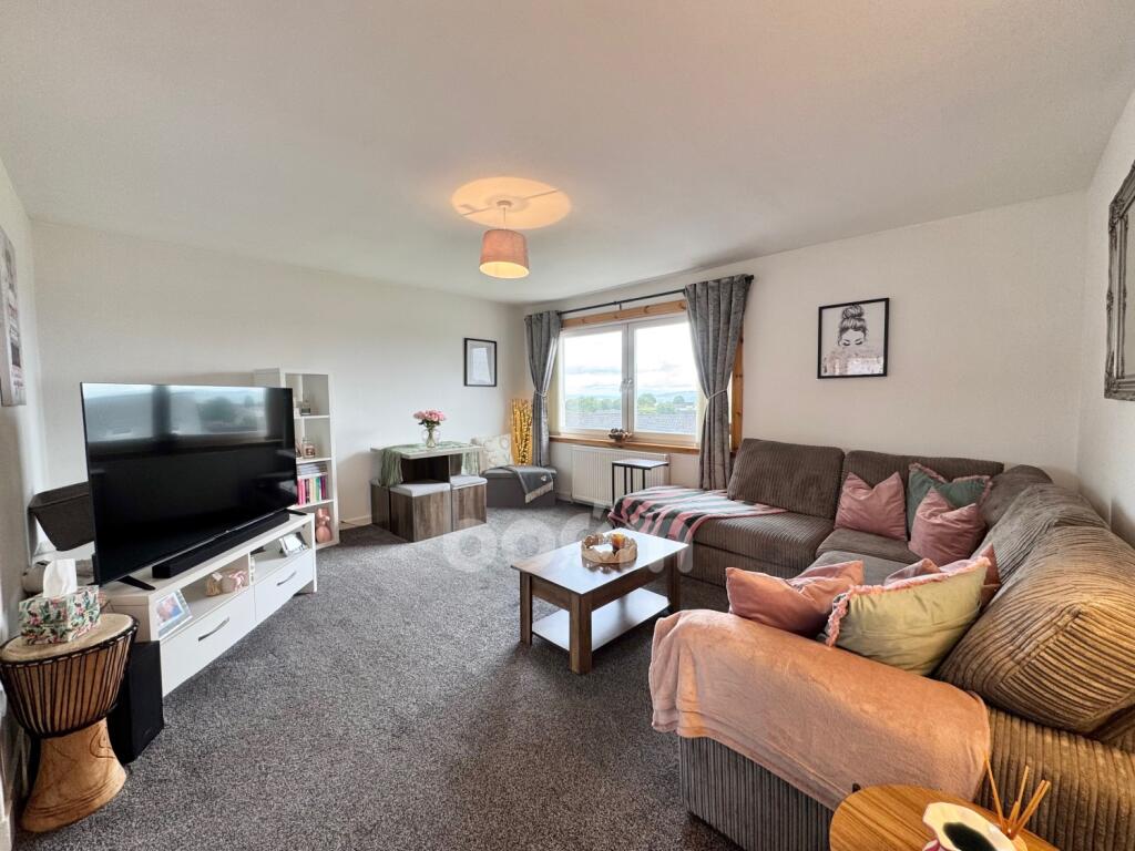 Apartment in Port Glasgow, Inverclyde - View 2