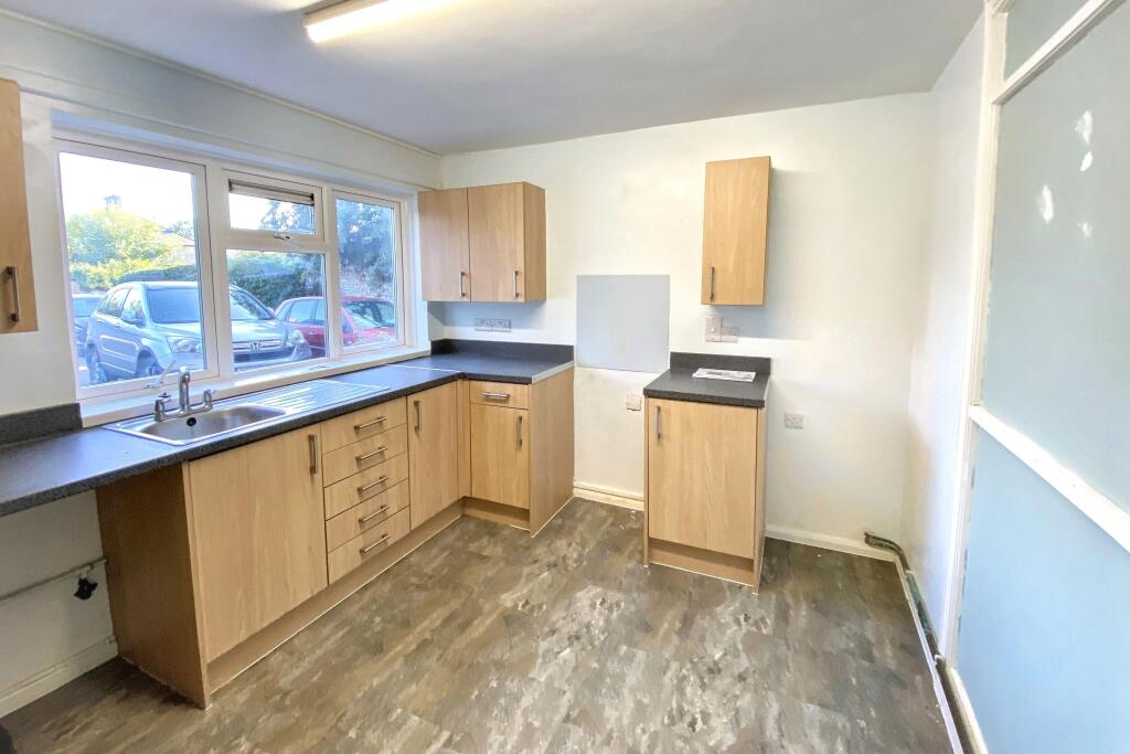 Apartment in Swindon - View 4