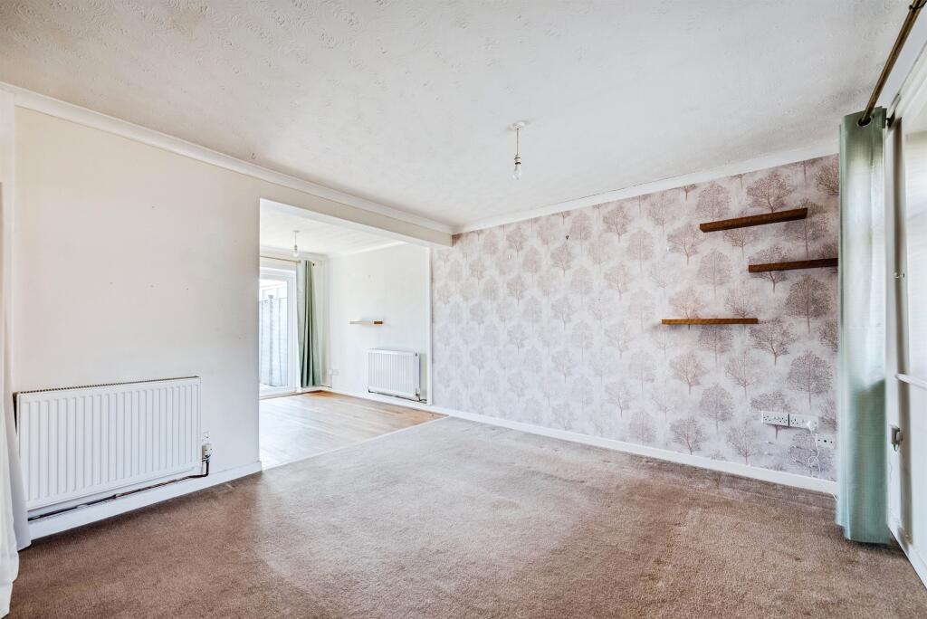 House in Swindon - View 4