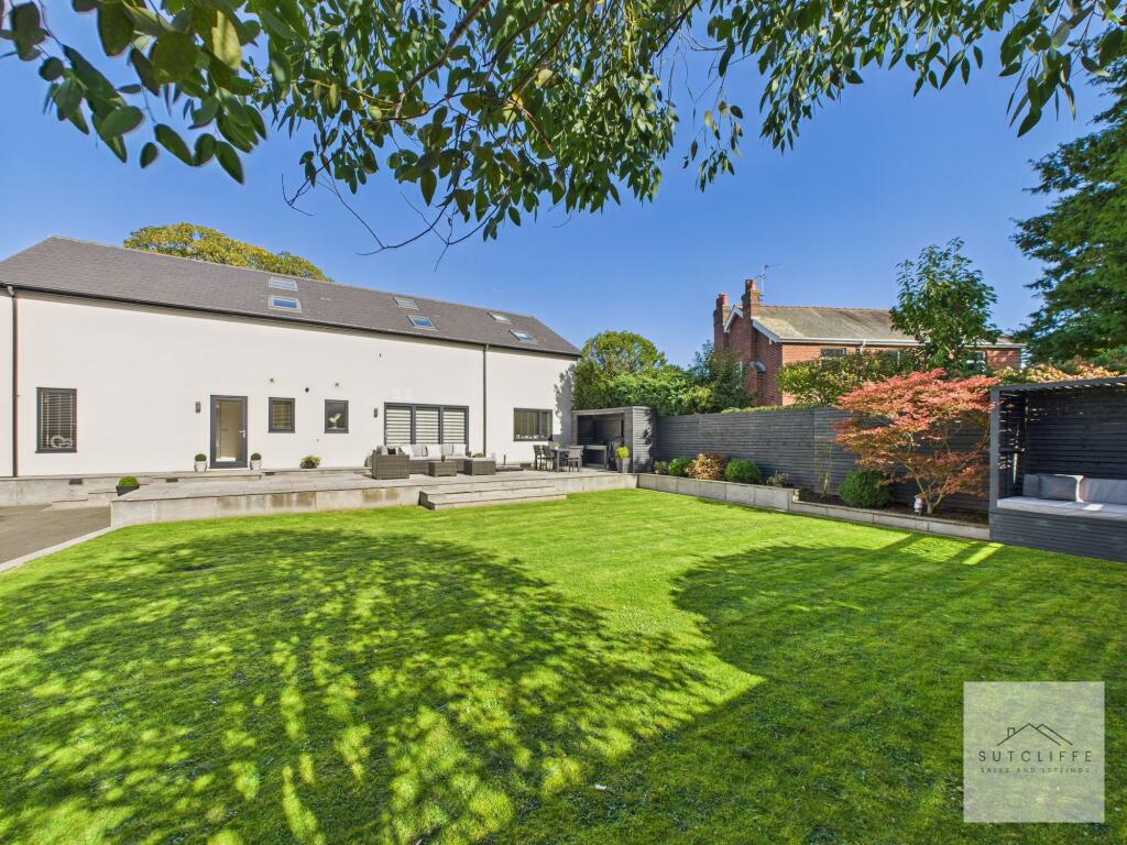 Castle Lane, Garstang, PR3 photo 3