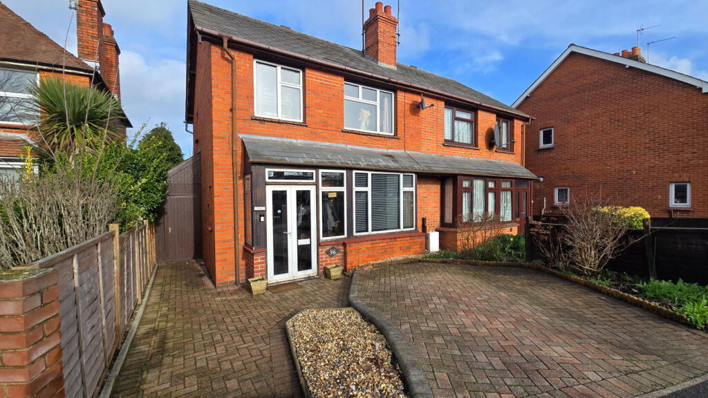 Main image of property: Kings Road, Newbury, RG14 5RG