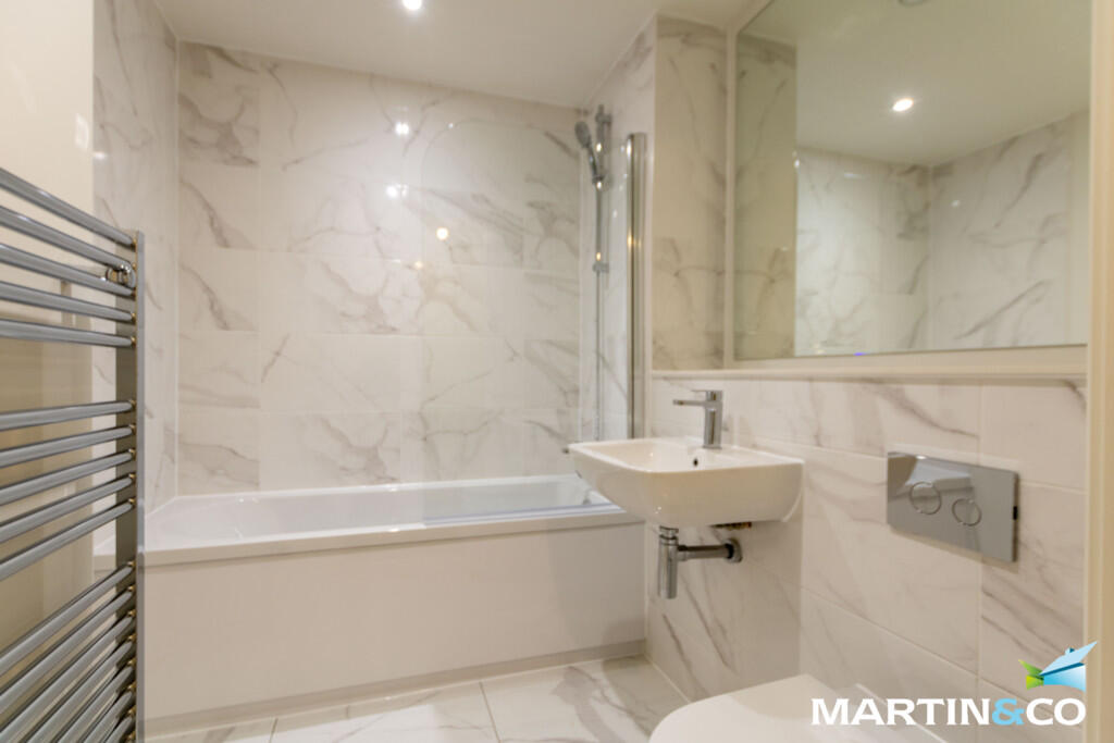 Sapphire Court, Birmingham photo 5