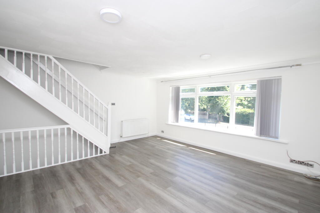 House in London - View 3