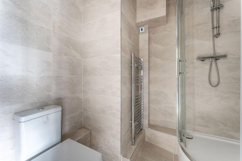 Apartment in London - View 4