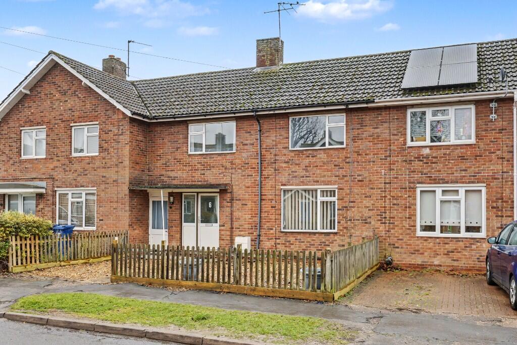 Main image of property: Medcalfe Way, SG8