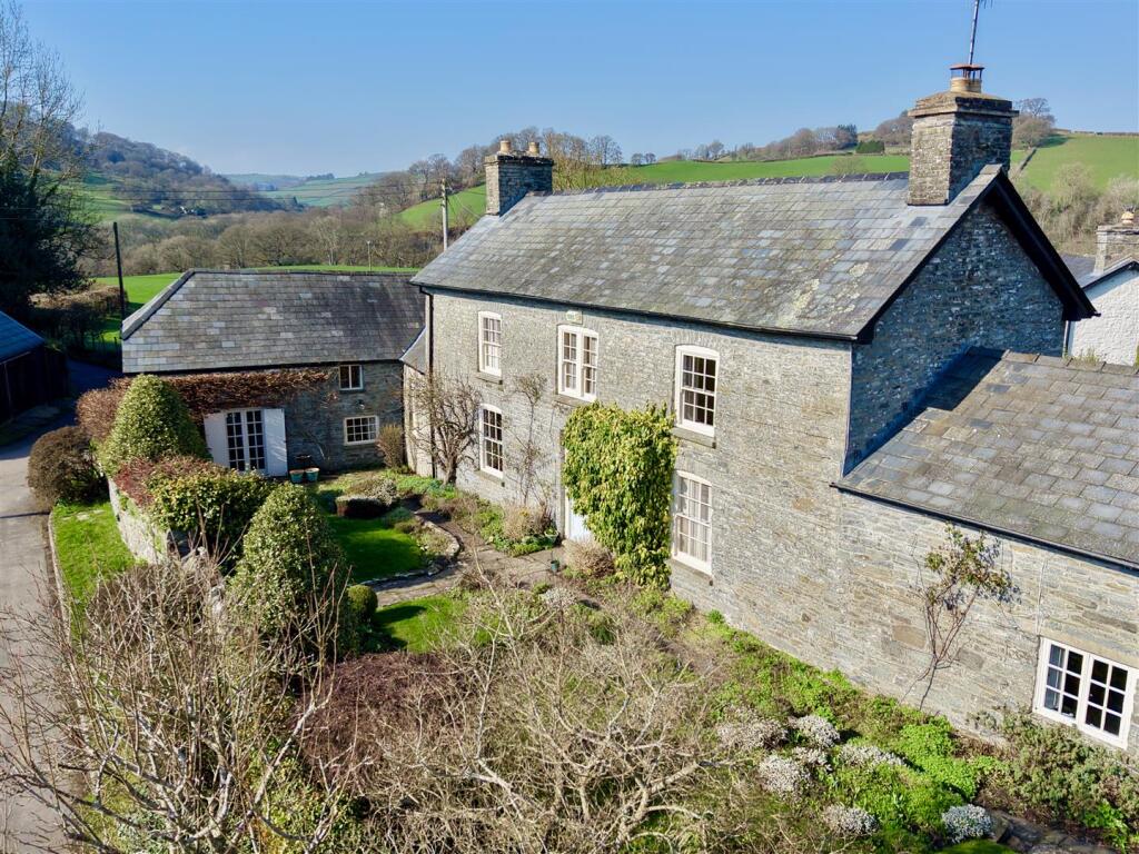 Main image of property: Crickadarn, Builth Wells