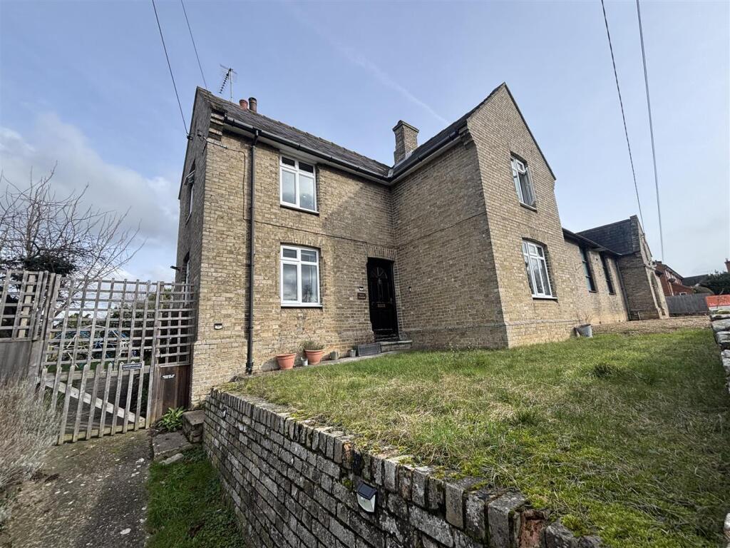 Main image of property: Thetford Road, Ixworth, Bury St. Edmunds