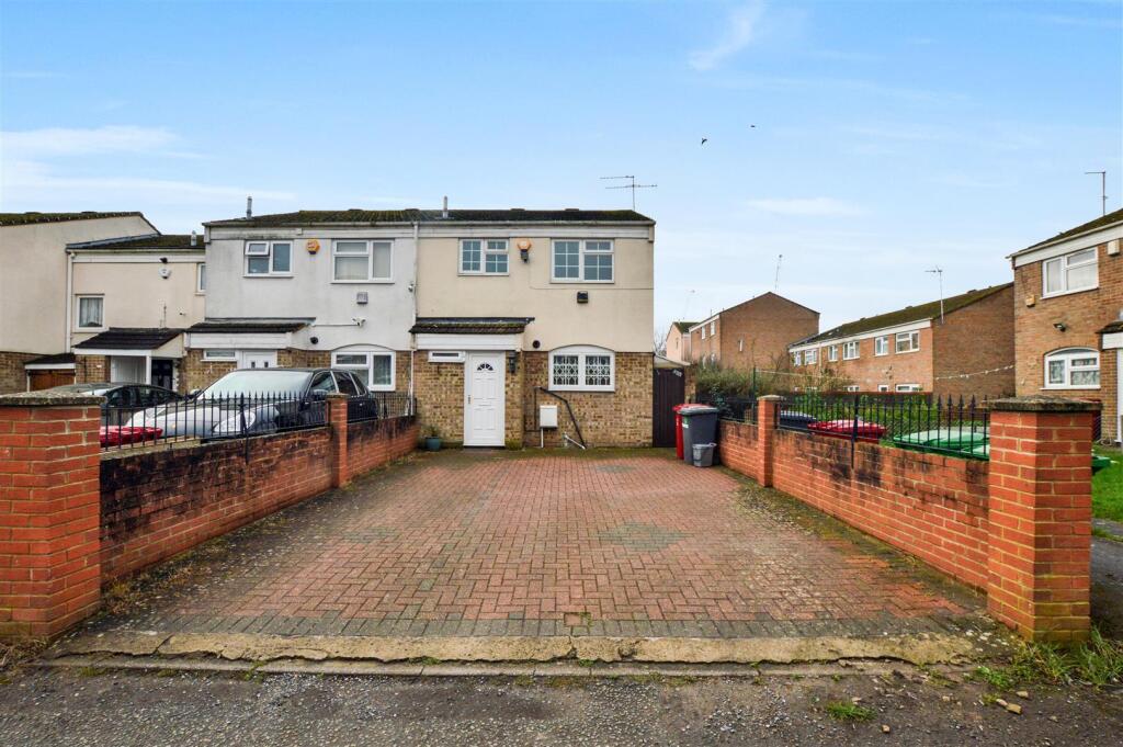 Main image of property: Pennine Road, Slough
