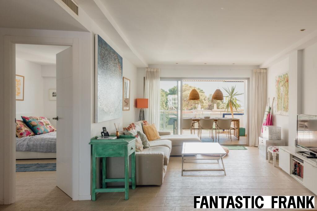 Main image of property: Balearic Islands, Ibiza, Santa Eulà ria Des Riu