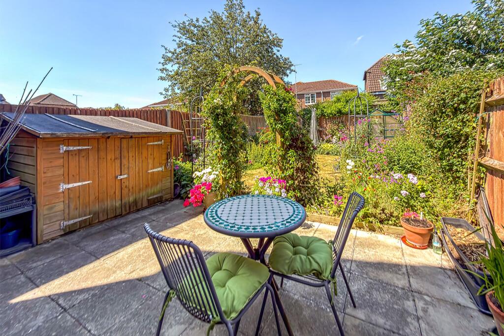Beech Way, Angmering, BN16 photo 5