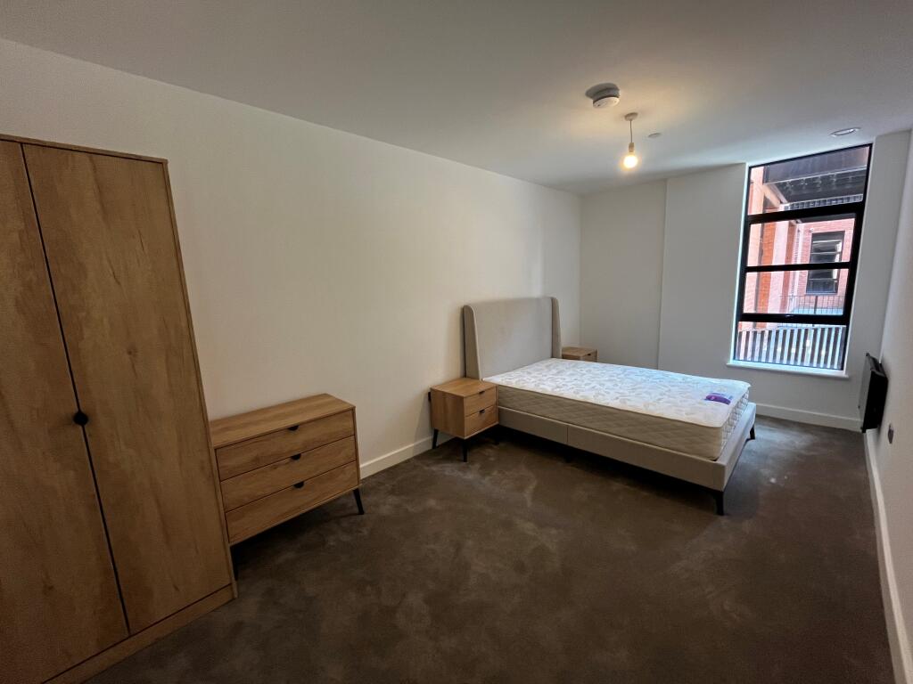 Apartment in Birmingham - View 3