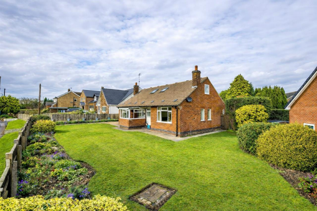 Main image of property: Chapel Lane, Farnsfield