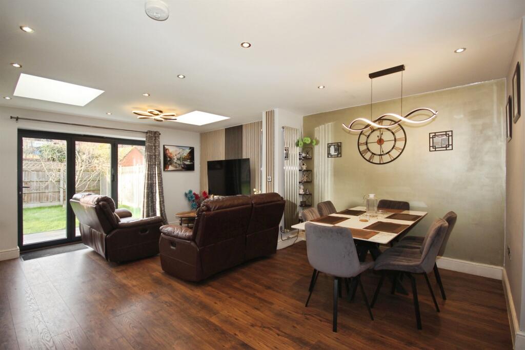 Kempton Drive, WARWICK photo 2
