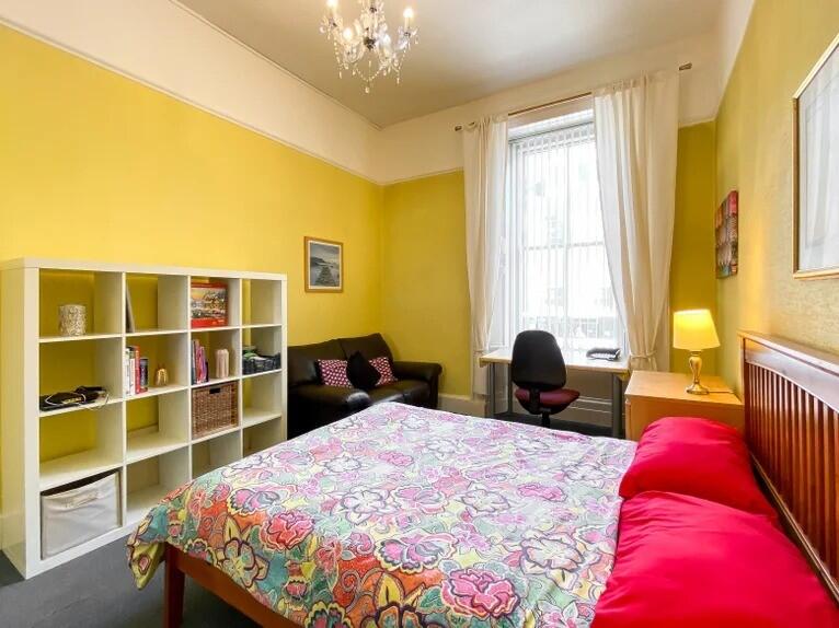 Apartment in Aberdeen - More
