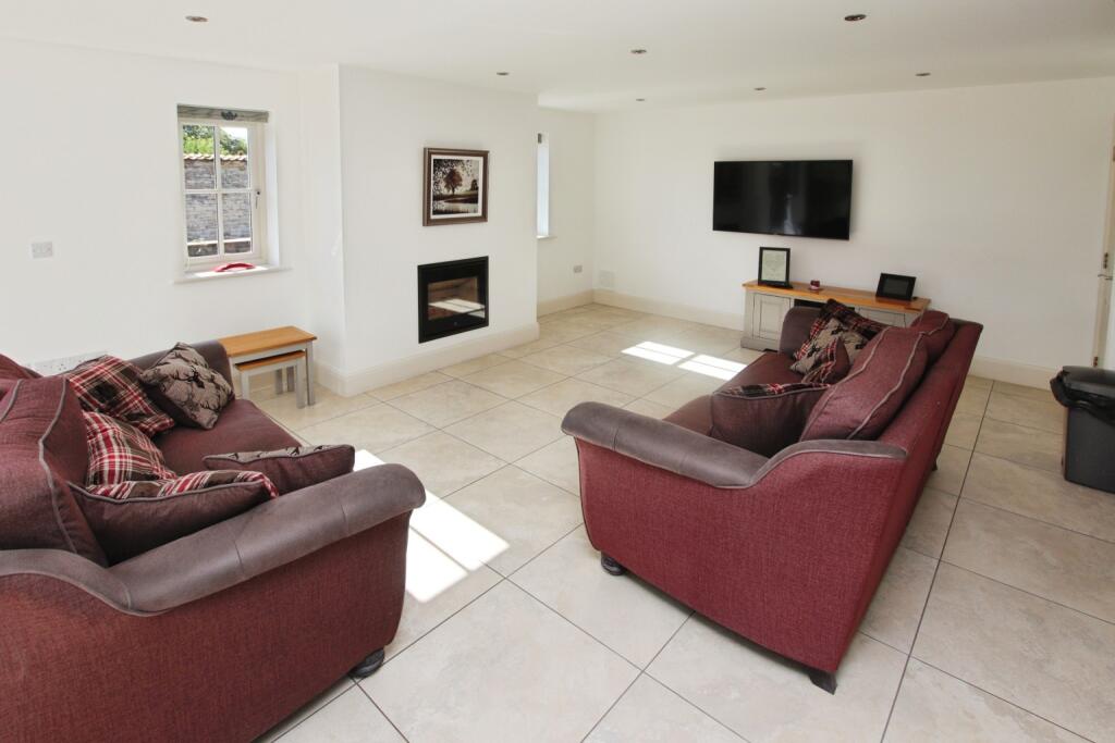 House in North Kesteven, Dunston - View 6
