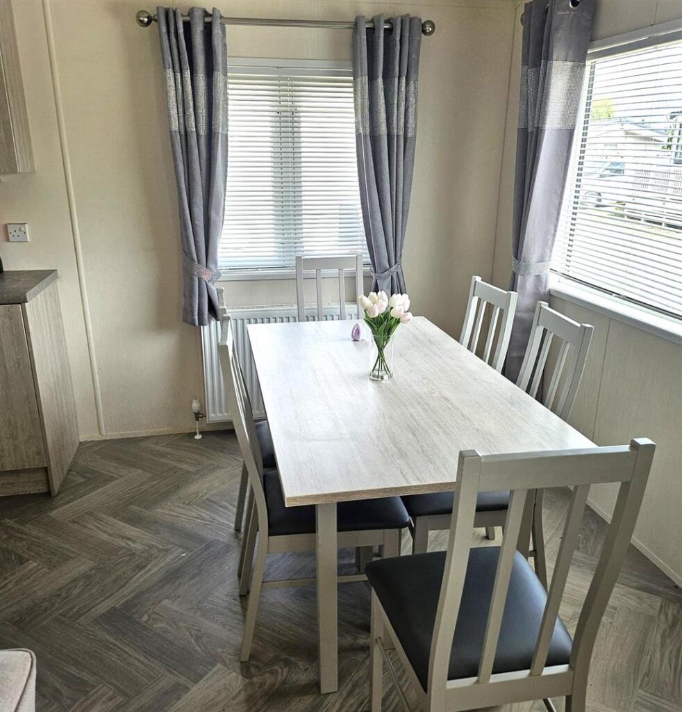 Hythe Road, Dymchurch photo 4