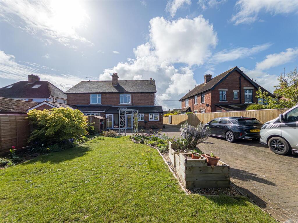 Sandridge Road, Melksham photo 2