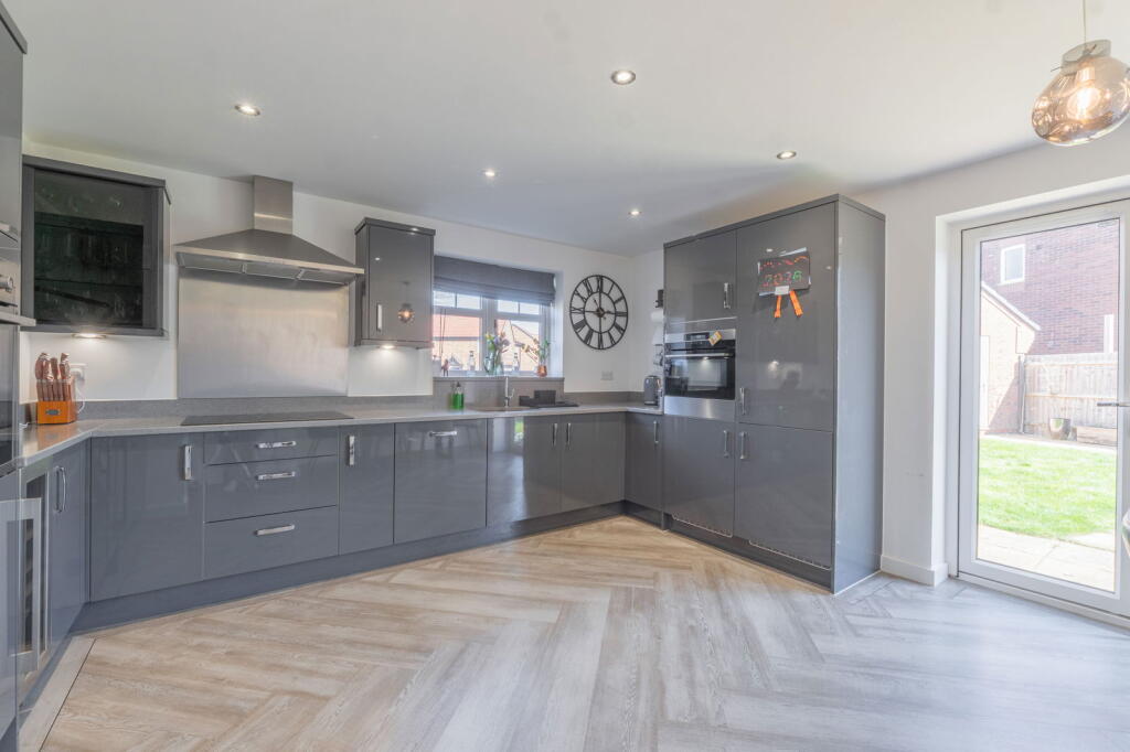 Additional image 8 of Tidbury Green, Solihull, B90 1US