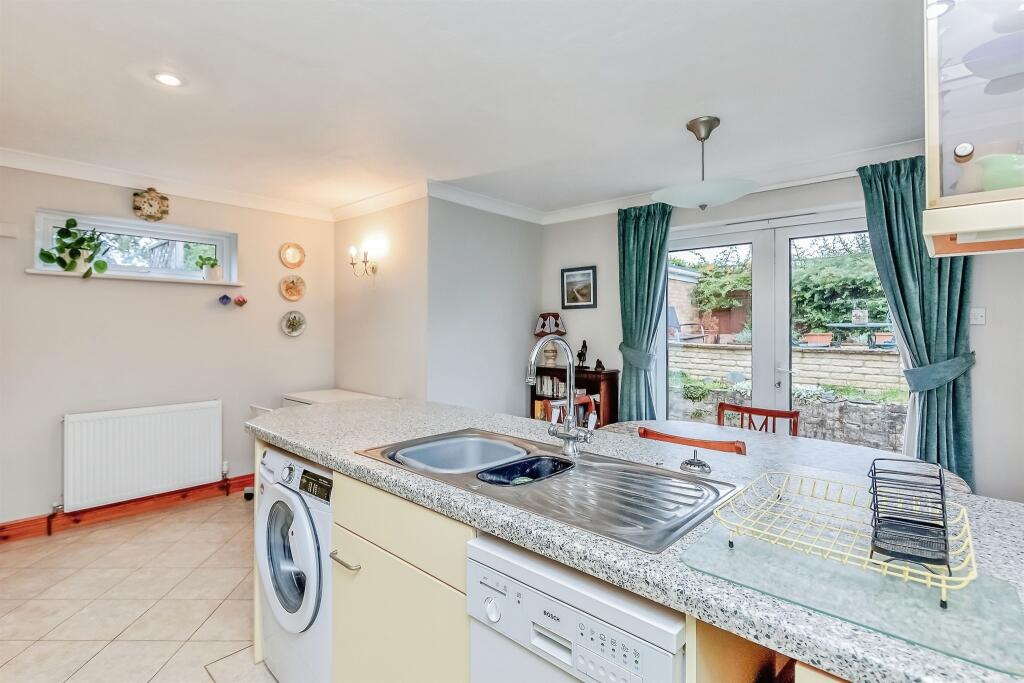 House in Northampton - View 4