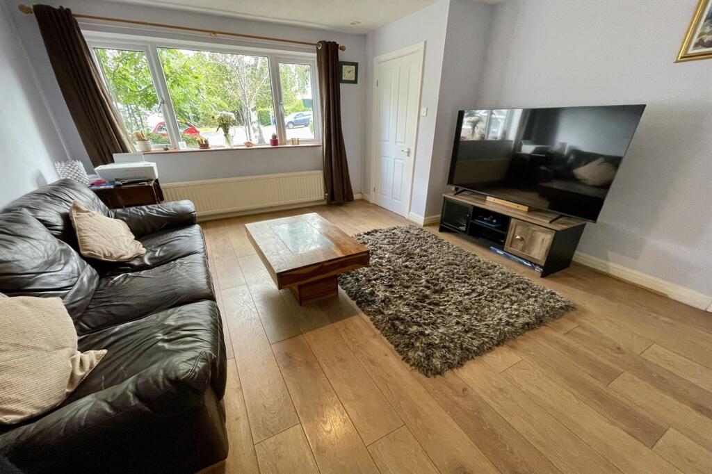 Keepers Close, Knutsford, WA16 photo 2