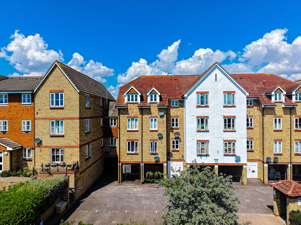 Main image of property: Highgrove Mews, Grays, RM17