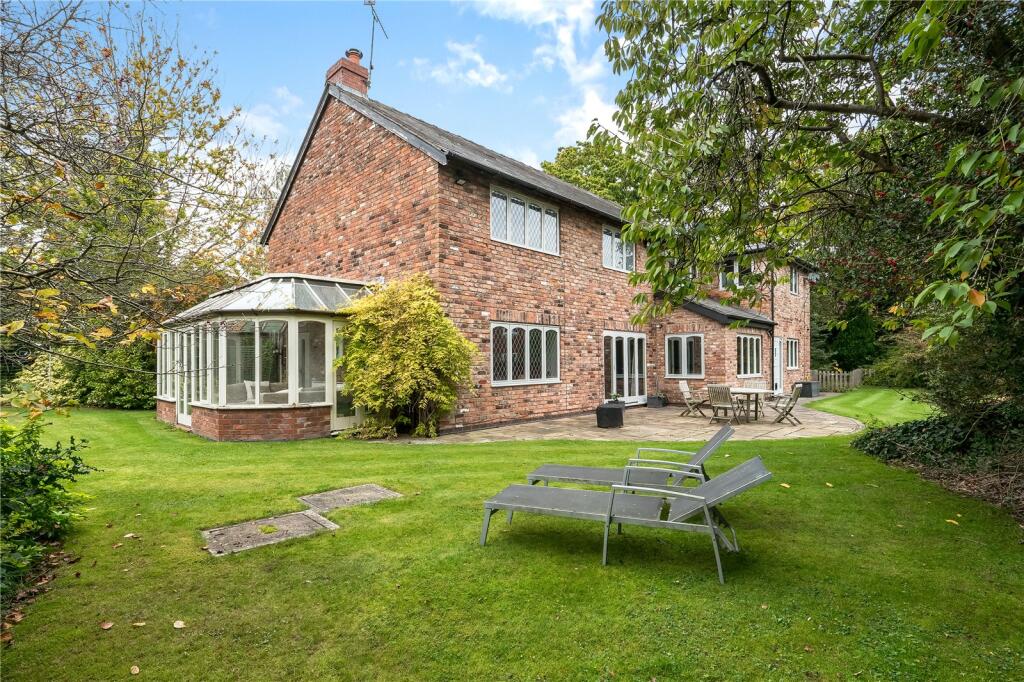 Bollin Hill, Wilmslow, Cheshire, SK9 photo 3