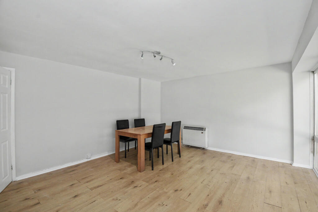 Apartment in Reading, Katesgrove - View 3