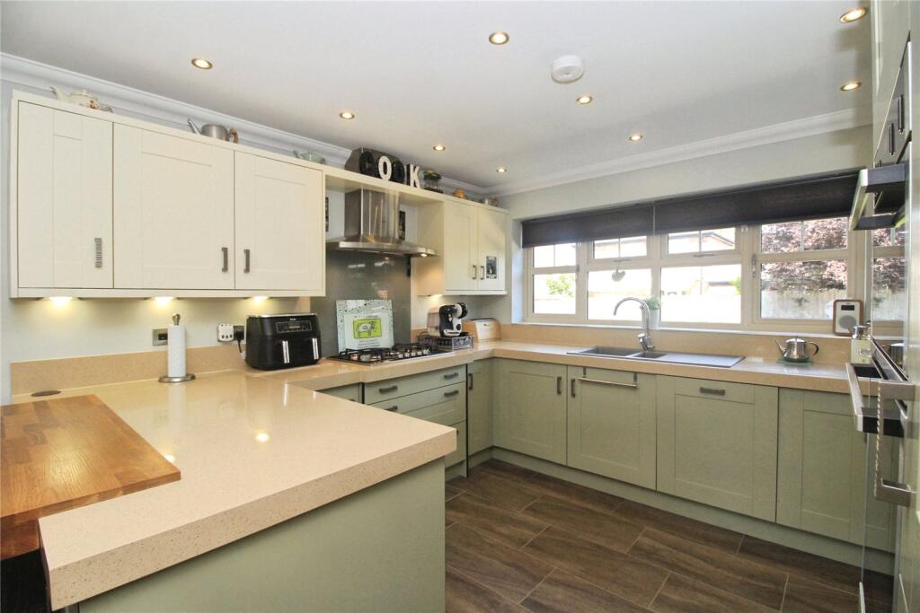 Field Close, Wolvey, LE10 - View 2
