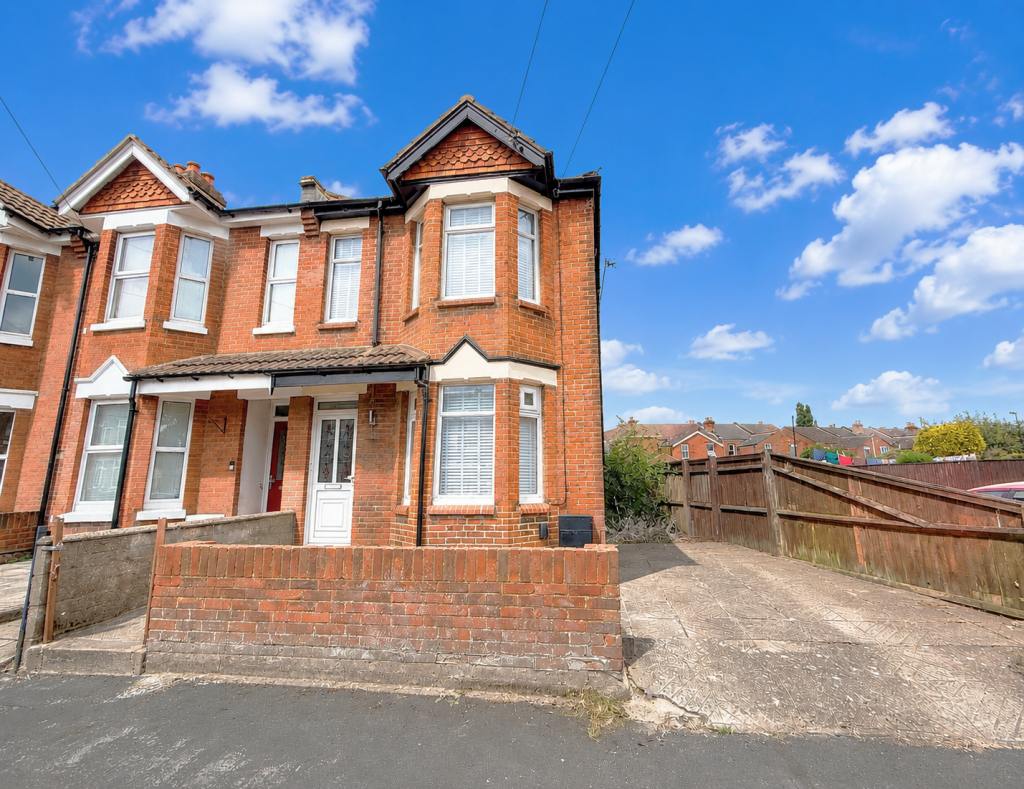 Main image of property: Cecil Avenue, Shirley, Southampton