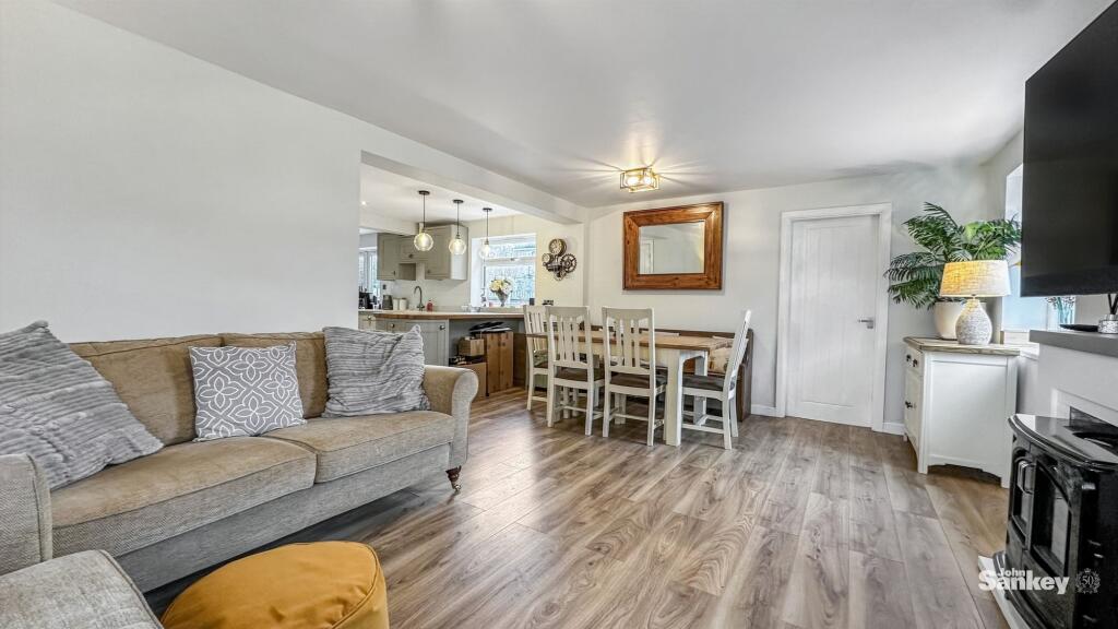 House in Mansfield, Warsop - View 4