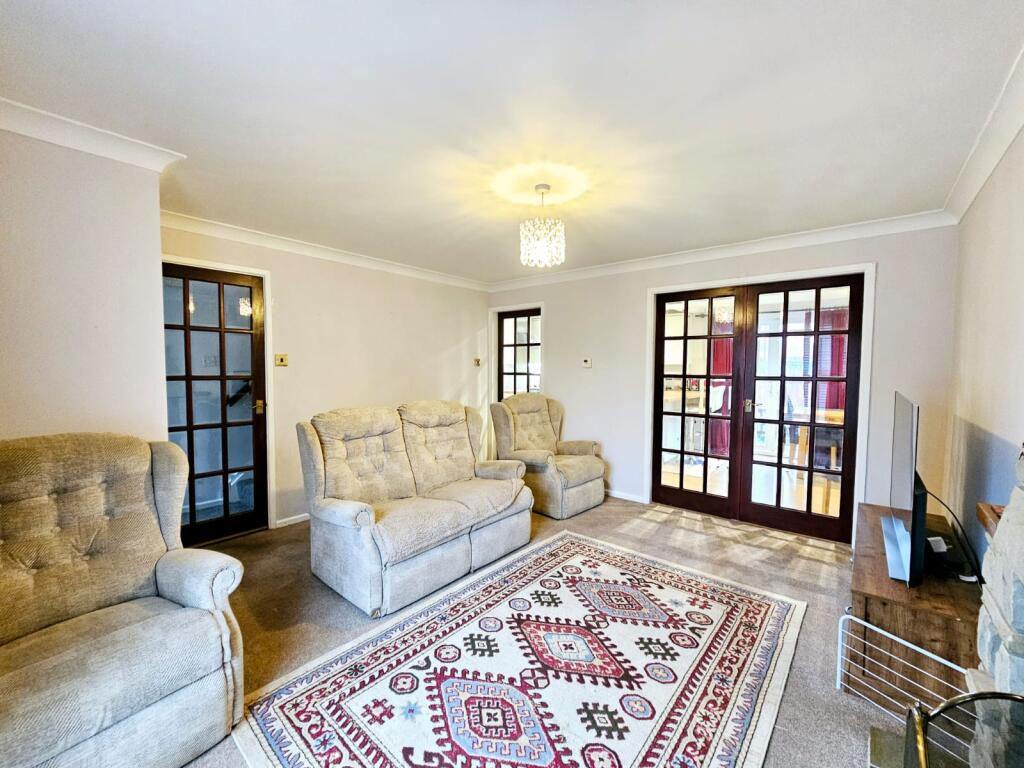 Jackson Close, Cayton, Scarborough, North Yorkshire photo 2