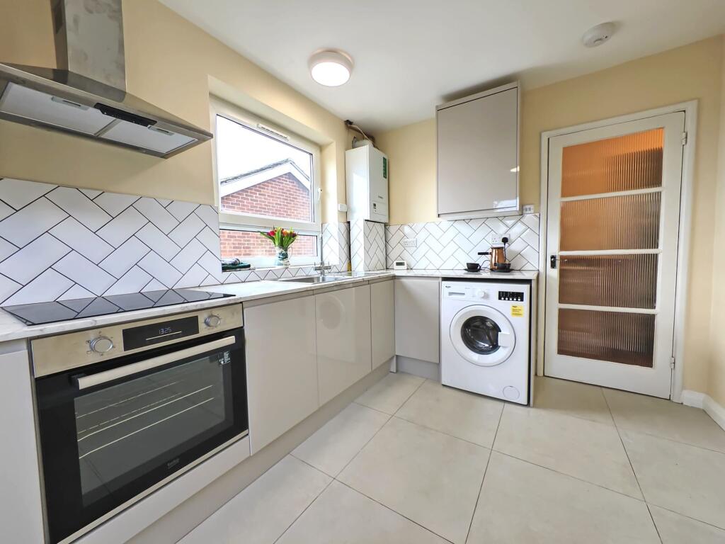 Main image of property: Lyonsdown Road, New Barnet, EN5