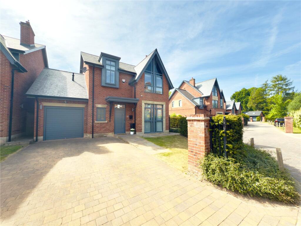 4-bed detached on Bloomesbury Avenue, St James' Park, Didsbury, M20, £1,150,000