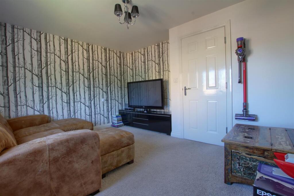 House in Stockton-on-Tees - View 5