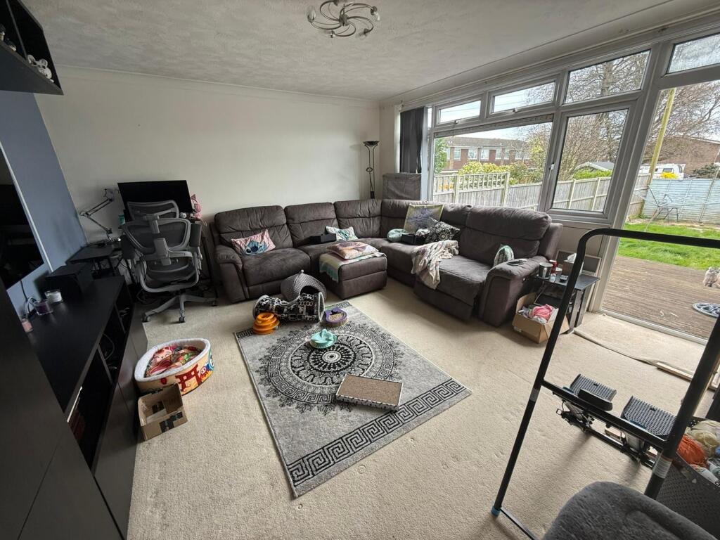 Castle Road, Worthing - View 3