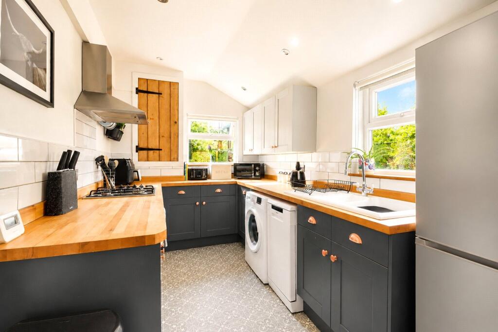House in North Devon, Barnstaple - More