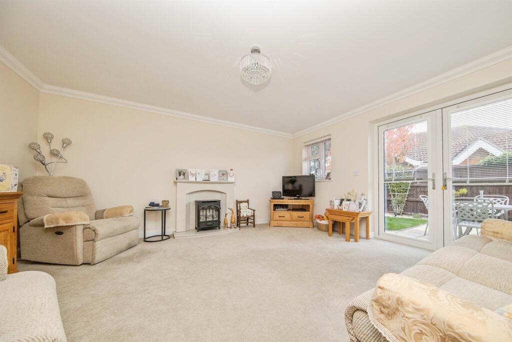 Bramble Way, Clacton-On-Sea photo 3
