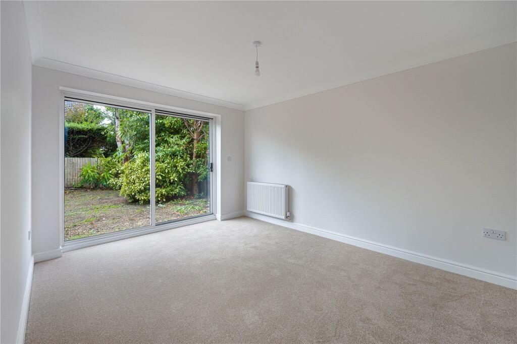 House in Nottingham - View 3