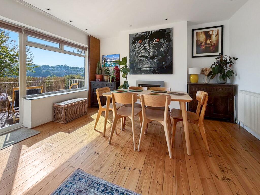 House in Brighton - More