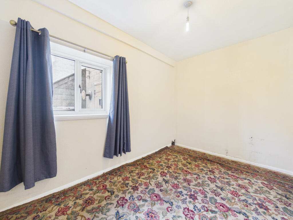 Apartment in Perth - View 5
