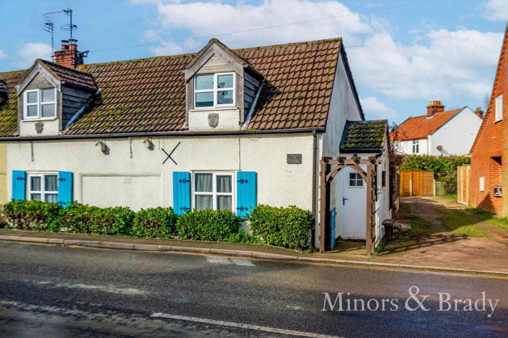 Main image of property: The Street, Sea Palling